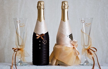 украшение бутылки шампансокго на свадьбу